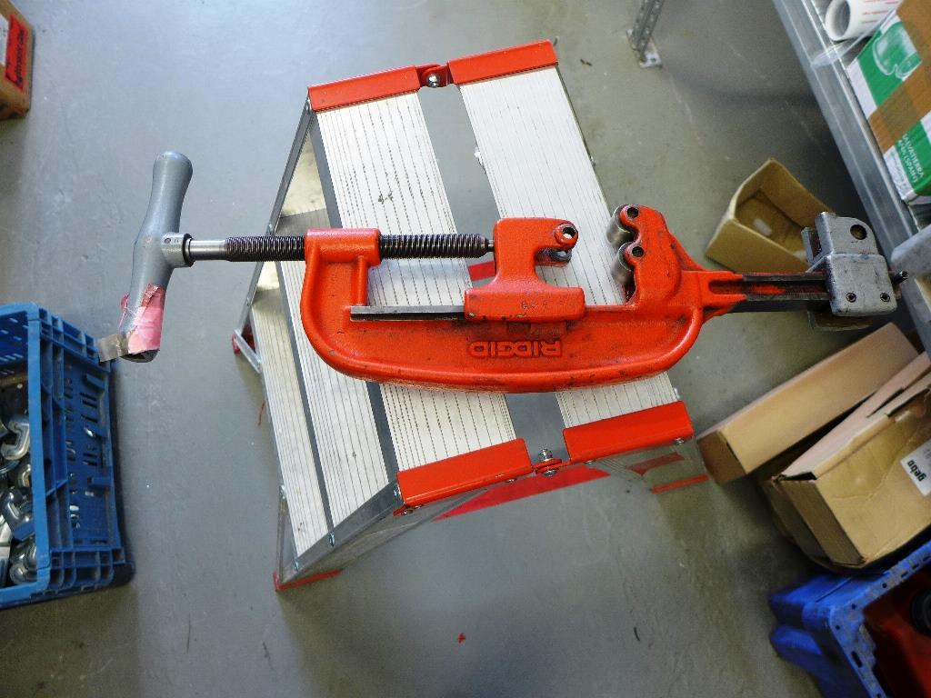 Installation fire protection, heating, sanitary, plumbing-1
