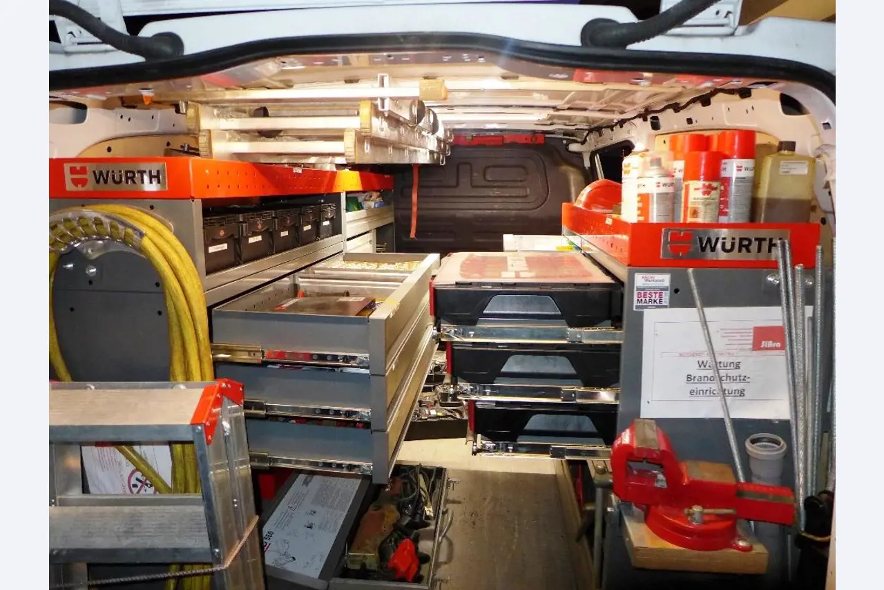 Instalação de tecnologia de proteção contra incêndios, aquecimento, saneamento-1