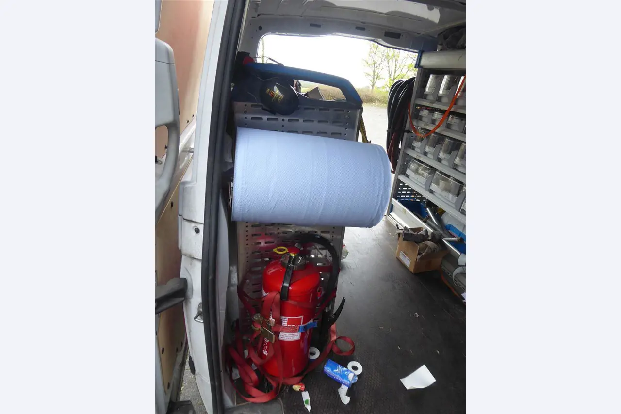 Installation fire protection, heating, sanitary, plumbing-17