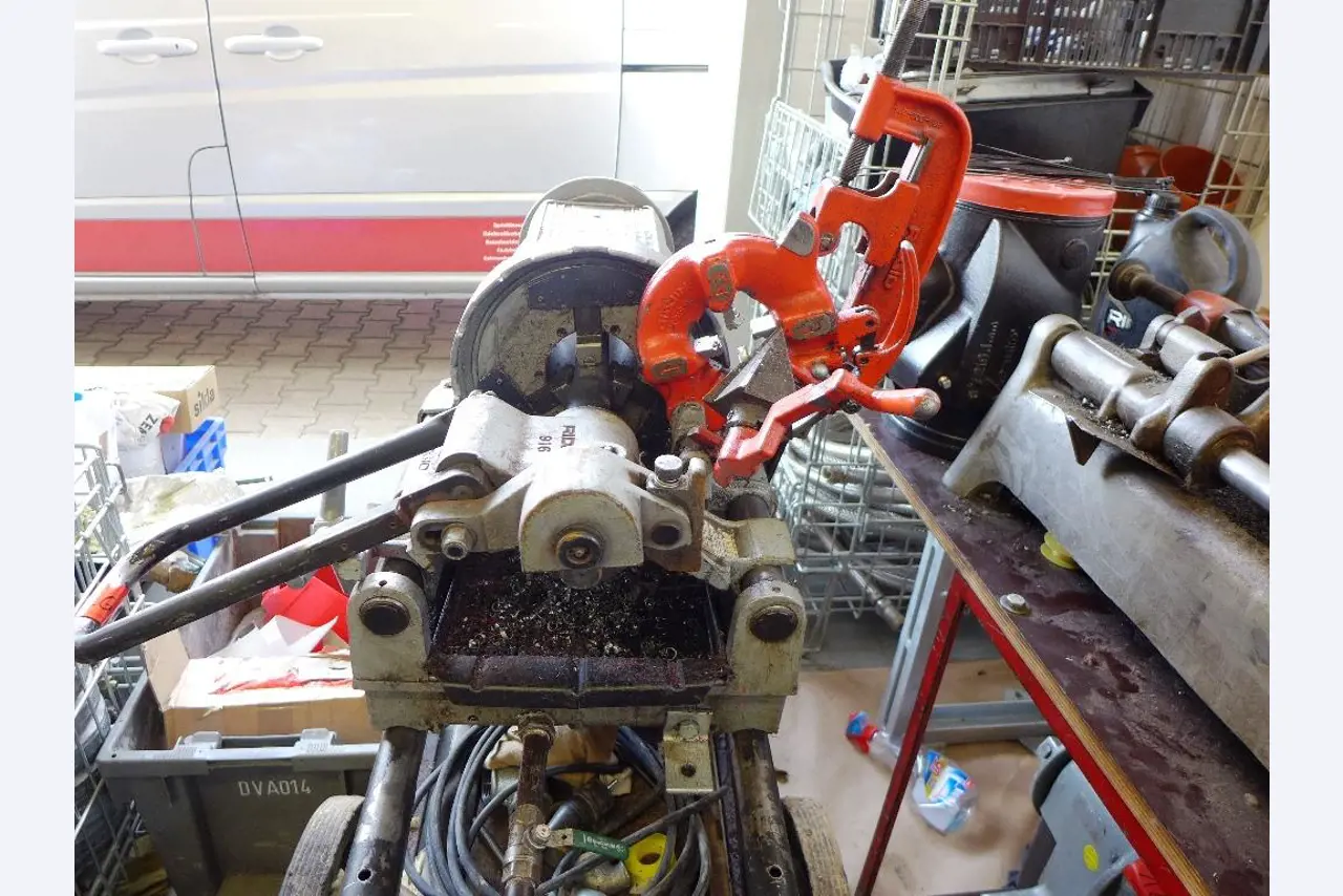 Installation fire protection, heating, sanitary, plumbing-1