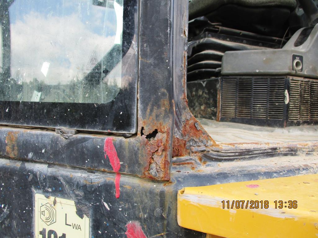 Abfall-Entsorgung und Recycling-24