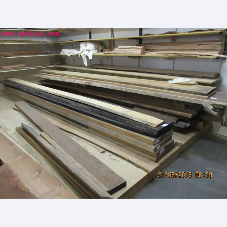 Equipamento operacional e de escritório <br>de um fabricante de móveis-8