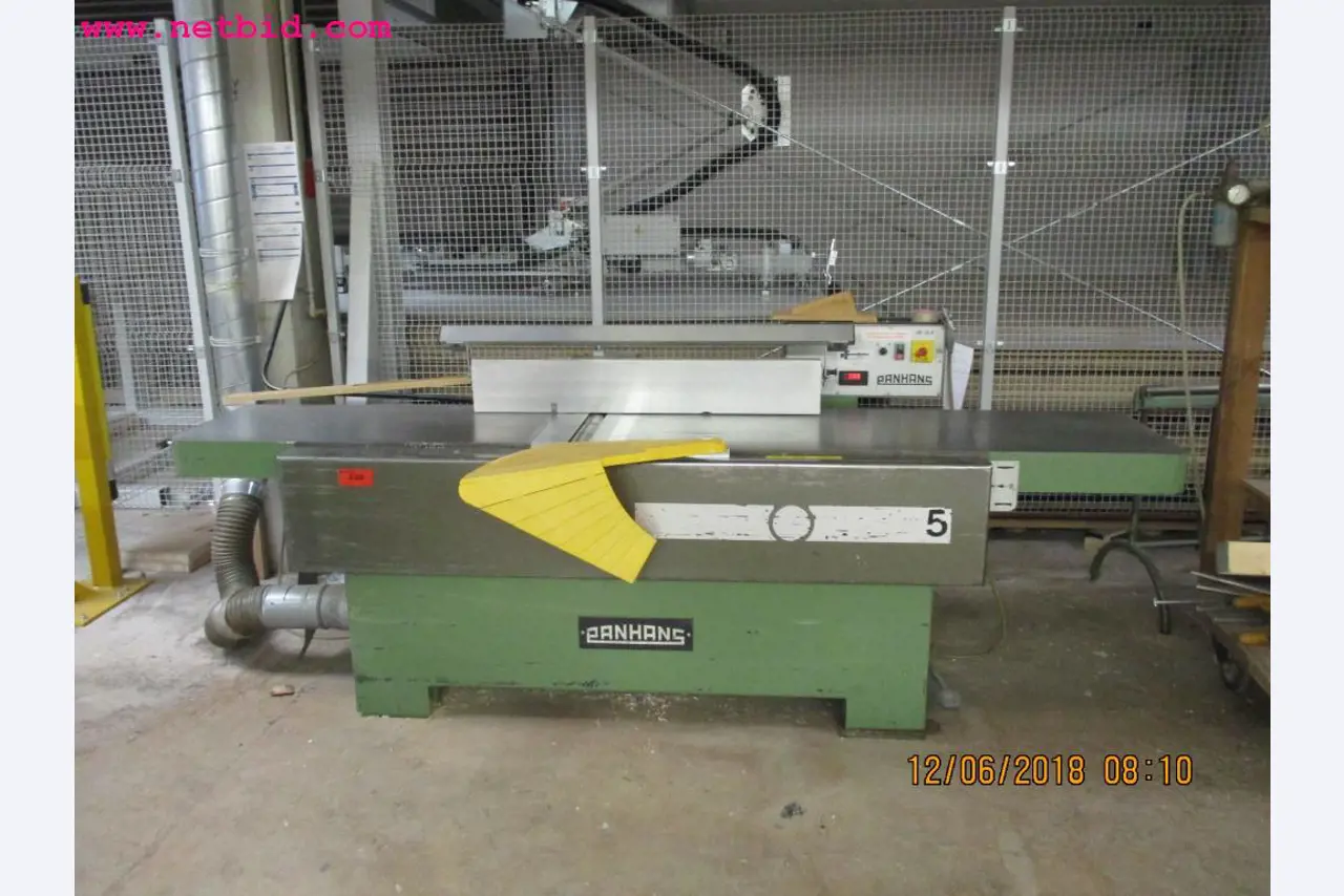 Betriebs- und Geschäftsausstattung <br>eines Möbelherstellers-1