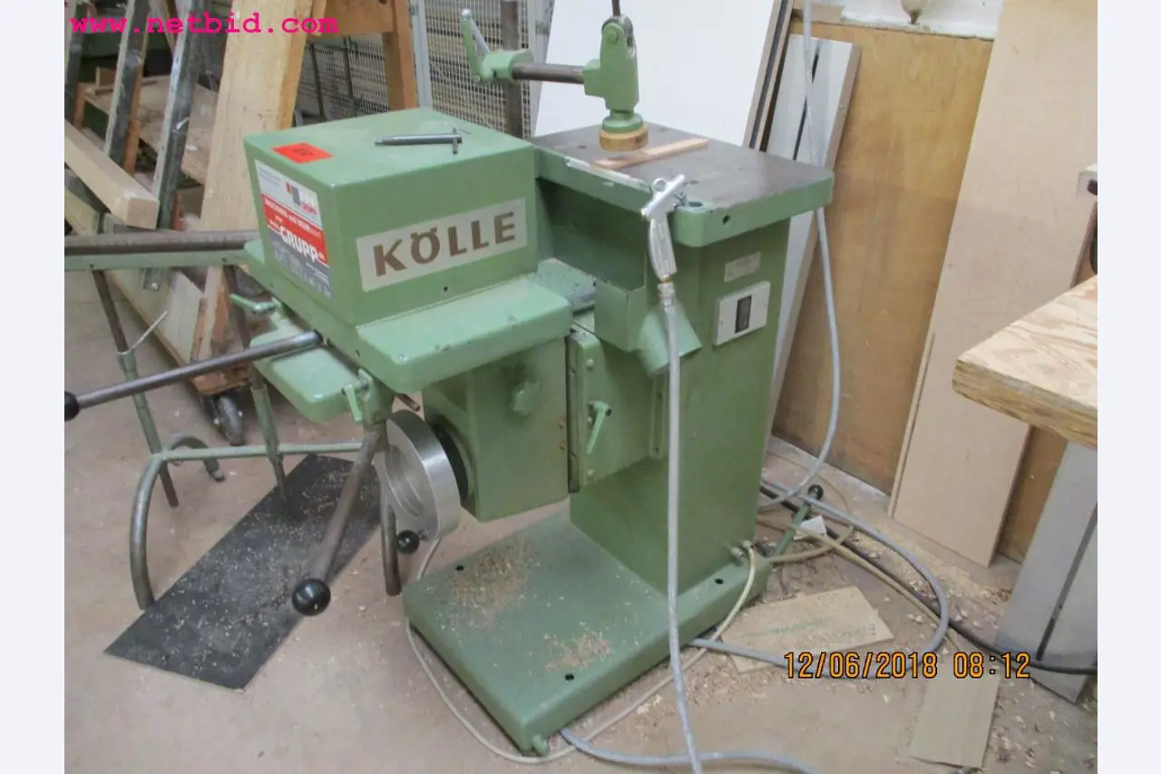 Equipamento operacional e de escritório <br>de um fabricante de móveis-2