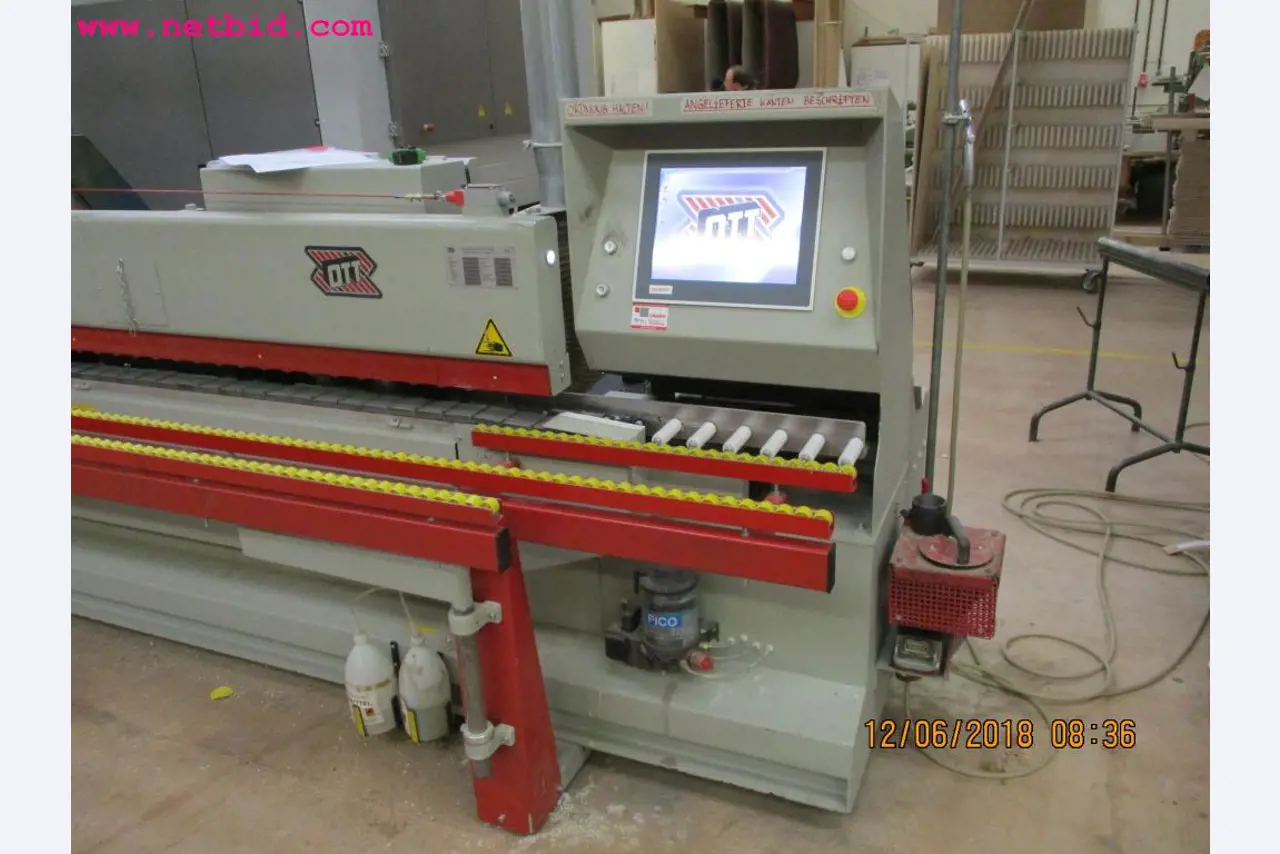 Equipamento operacional e de escritório <br>de um fabricante de móveis-4