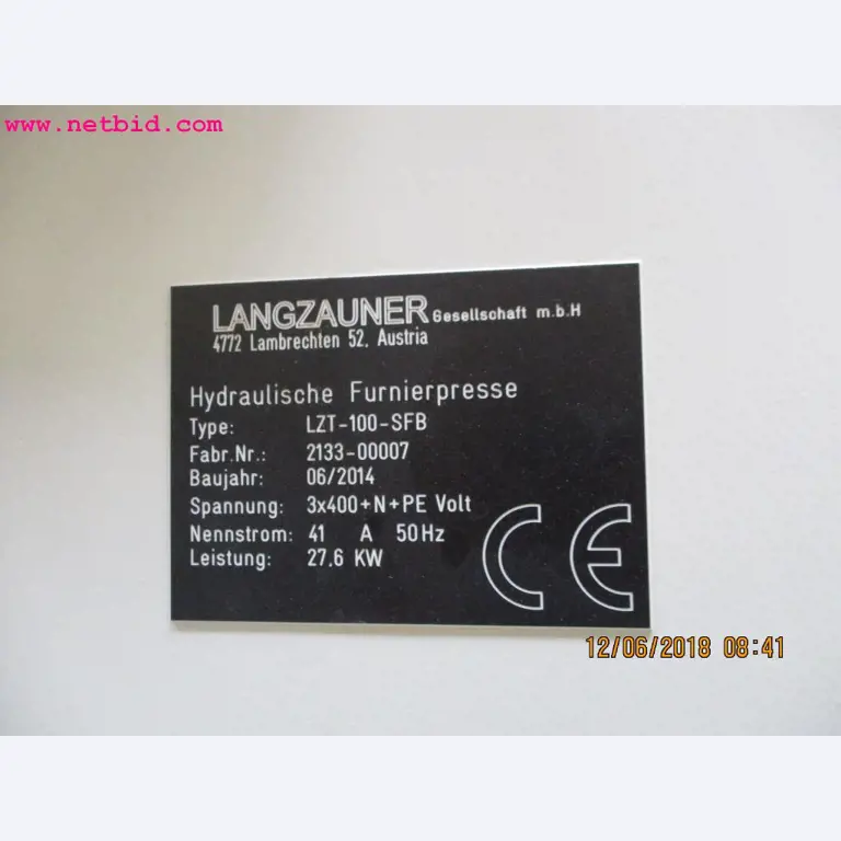 Equipamento operacional e de escritório <br>de um fabricante de móveis-5