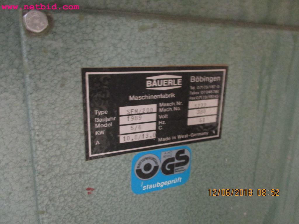 
Equipamento operacional e de escritório <br>de um fabricante de móveis-3