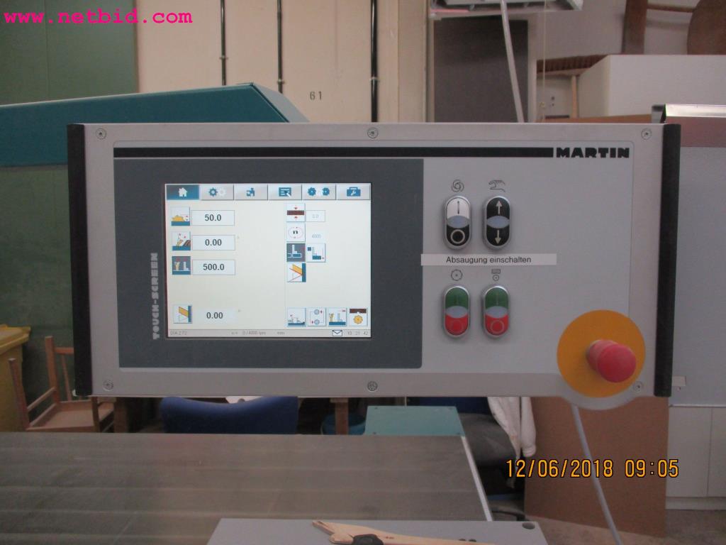 
Equipamento operacional e de escritório <br>de um fabricante de móveis-2