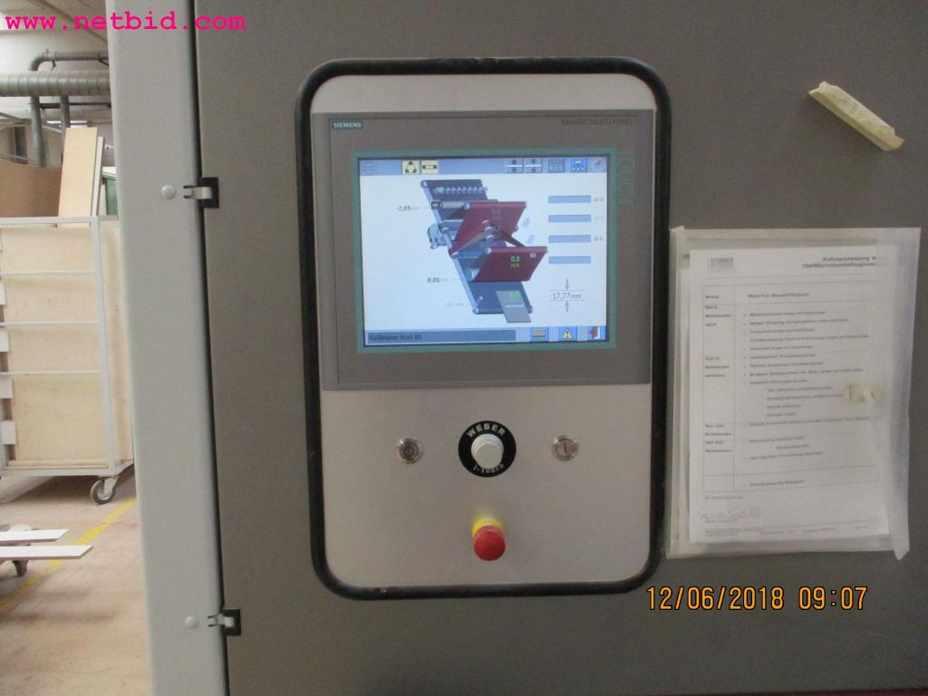 
Equipamento operacional e de escritório <br>de um fabricante de móveis-2