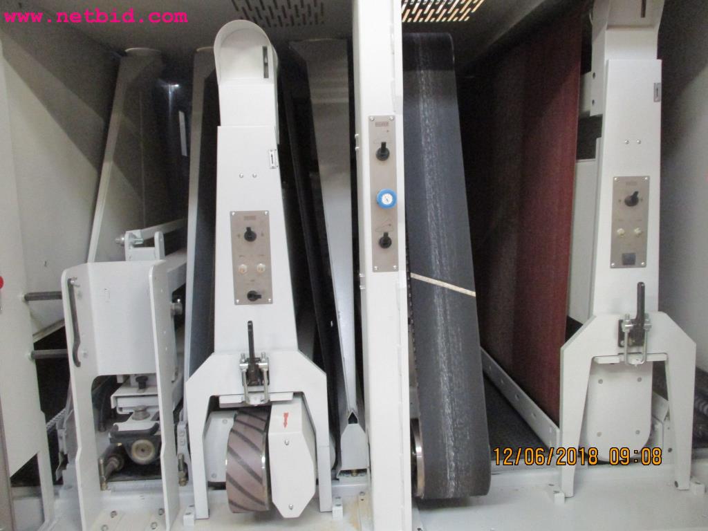 
Equipamento operacional e de escritório <br>de um fabricante de móveis-4