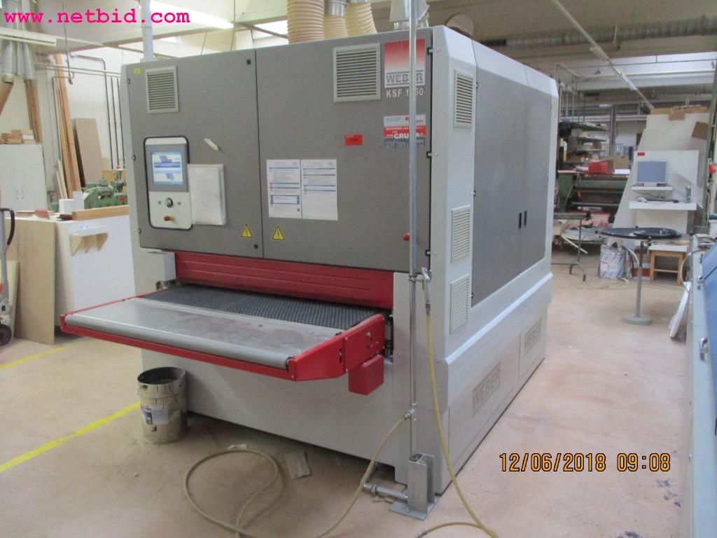 
Equipamento operacional e de escritório <br>de um fabricante de móveis-5