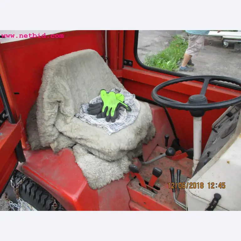 Equipamento operacional e de escritório <br>de um fabricante de móveis-4