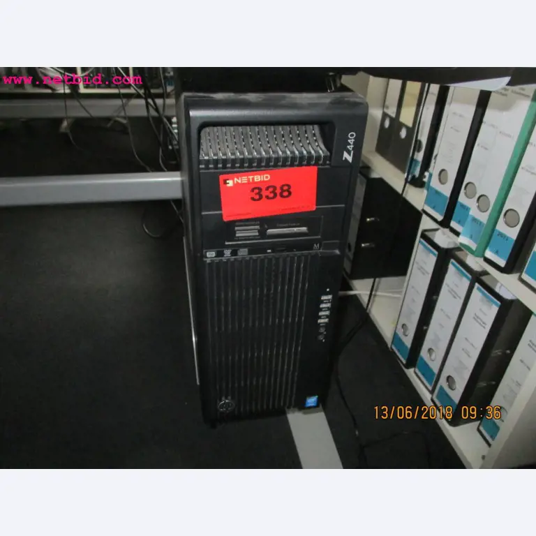 Equipamento operacional e de escritório <br>de um fabricante de móveis-2