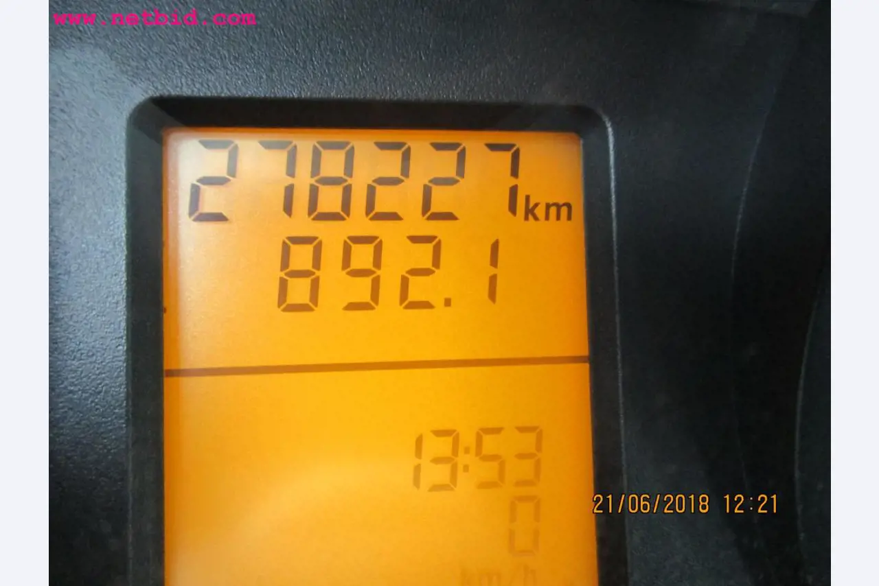 Equipamento operacional e de escritório <br>de um fabricante de móveis-6