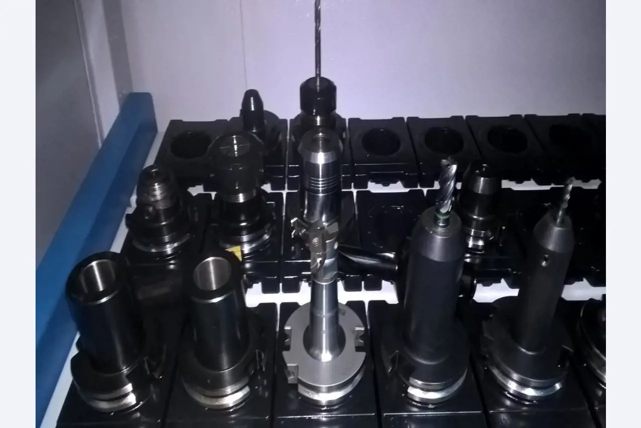 Machines for the production of high-precision turned and milled parts-3