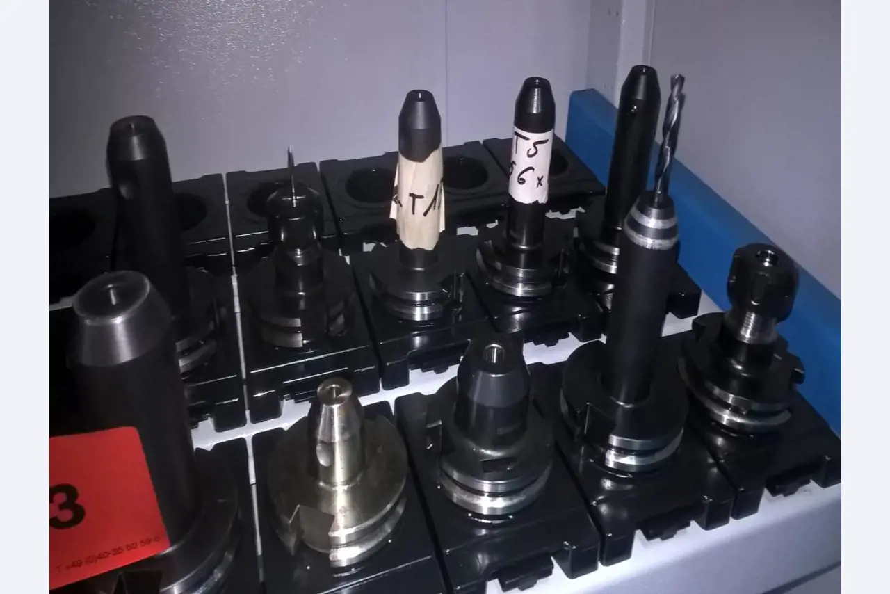 Machines for the production of high-precision turned and milled parts-4