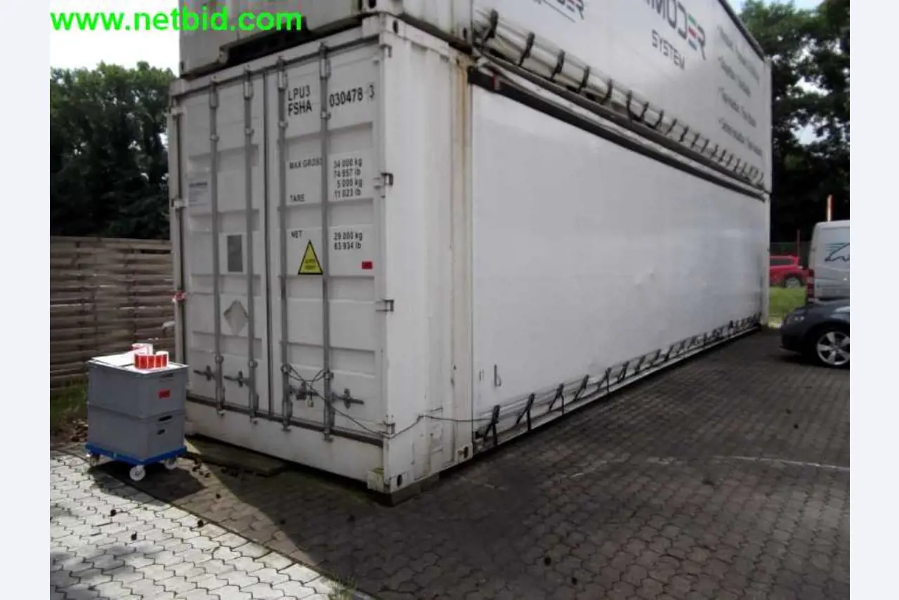operating and office equipment from a service and repair company for industrial trucks and container handling<br>-1