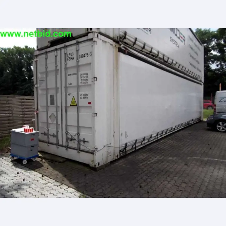 operating and office equipment from a service and repair company for industrial trucks and container handling<br>-1