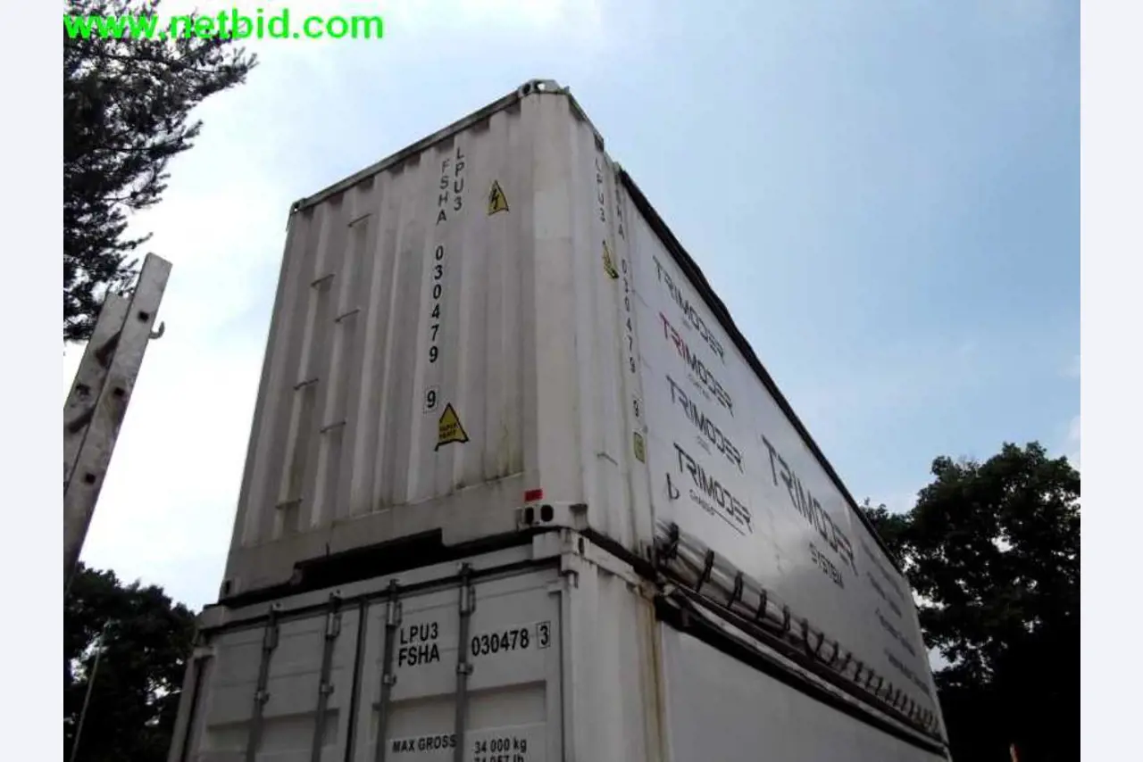 operating and office equipment from a service and repair company for industrial trucks and container handling<br>-1