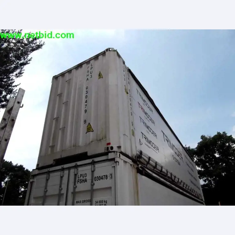 operating and office equipment from a service and repair company for industrial trucks and container handling<br>-1
