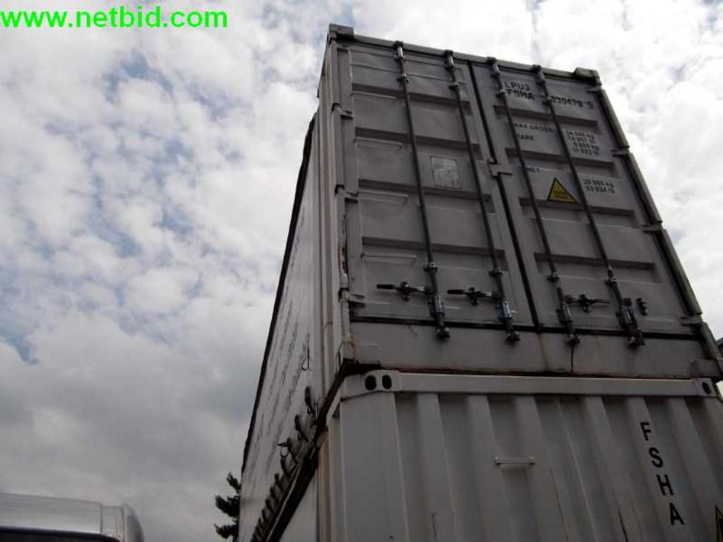 operating and office equipment from a service and repair company for industrial trucks and container handling<br>-2