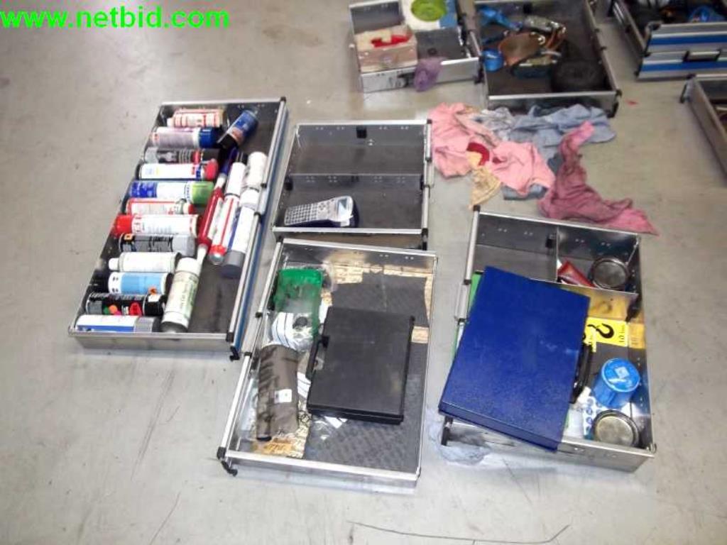 operating and office equipment from a service and repair company for industrial trucks and container handling<br>-2