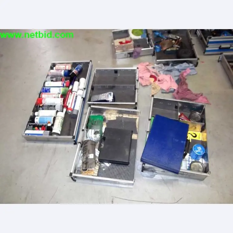 operating and office equipment from a service and repair company for industrial trucks and container handling<br>-2