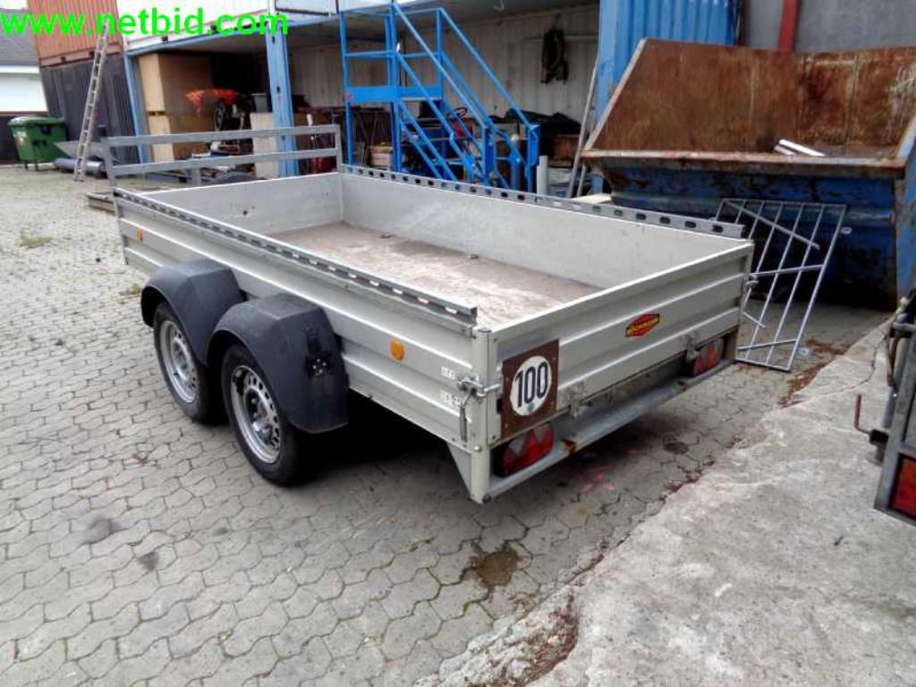 Equipamento operacional e comercial bem conservado da empresa de serviços e reparação de camiões industriais e de movimentação de contentores<br>-2