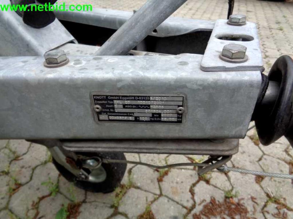 Equipamento operacional e comercial bem conservado da empresa de serviços e reparação de camiões industriais e de movimentação de contentores<br>-5