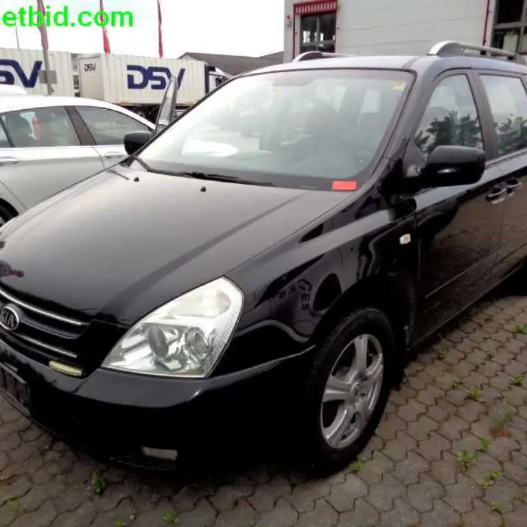 Auto Kia Carnival EX 2,9 CRDi