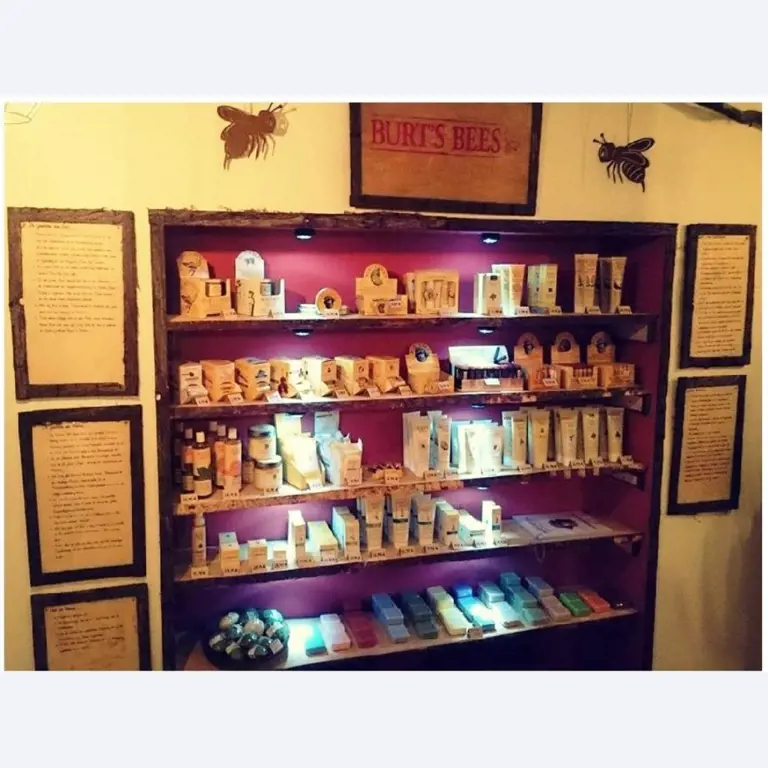 office equipment and stock of product of a <br>lifestyle and decorative article retail shop -1