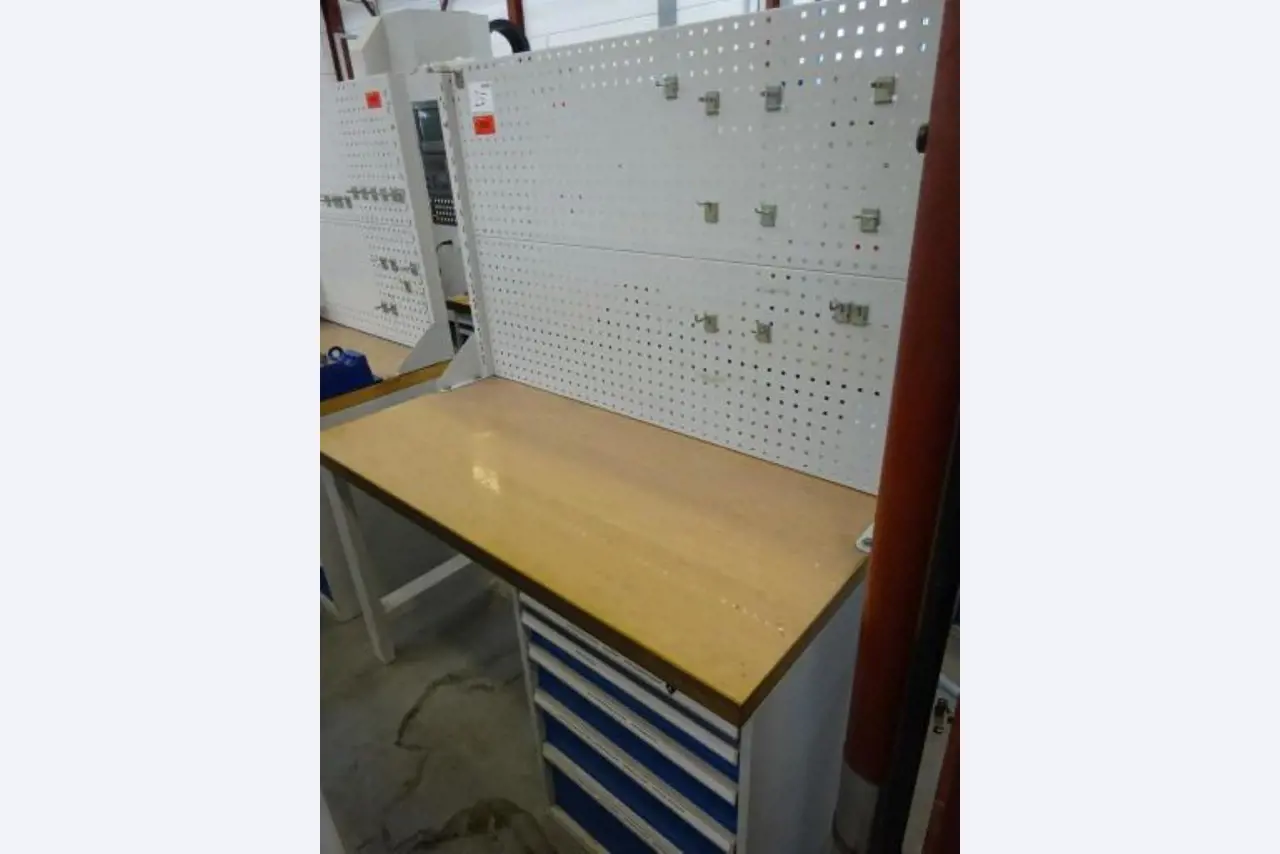 metal working machinery and workshop<br>equipment-1