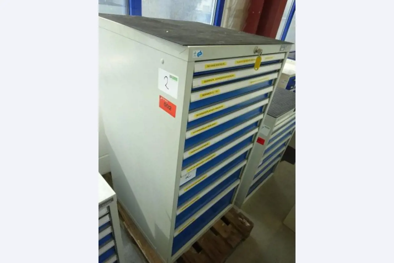 Metaalbewerkingsmachines en werkplaatsuitrusting-1