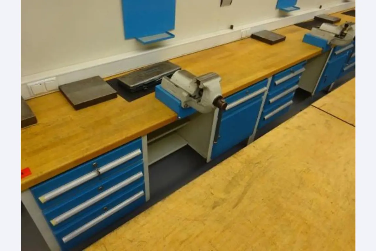 metal working machinery and workshop<br>equipment-1