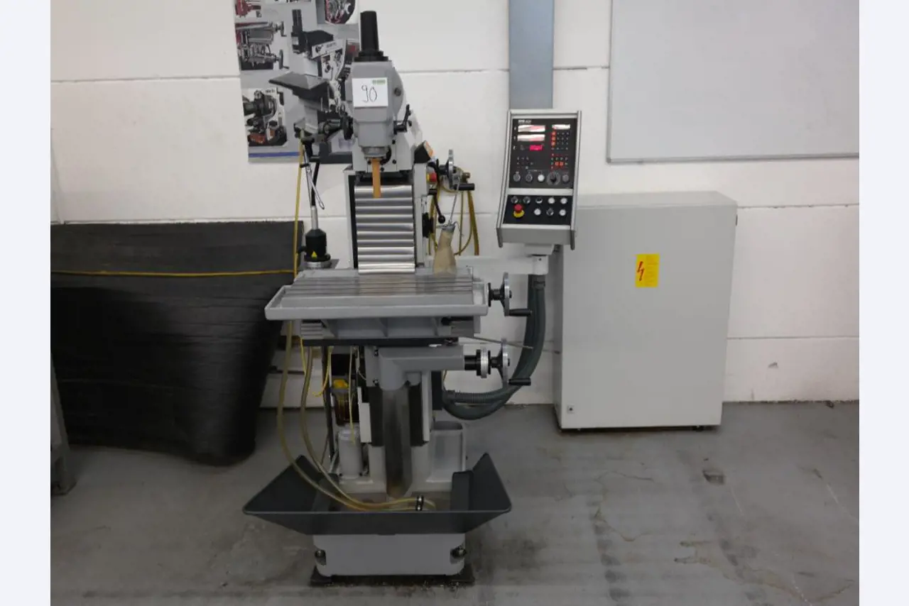 Metallbearbeitungsmaschinen und<br>Werkstattausstattung -5