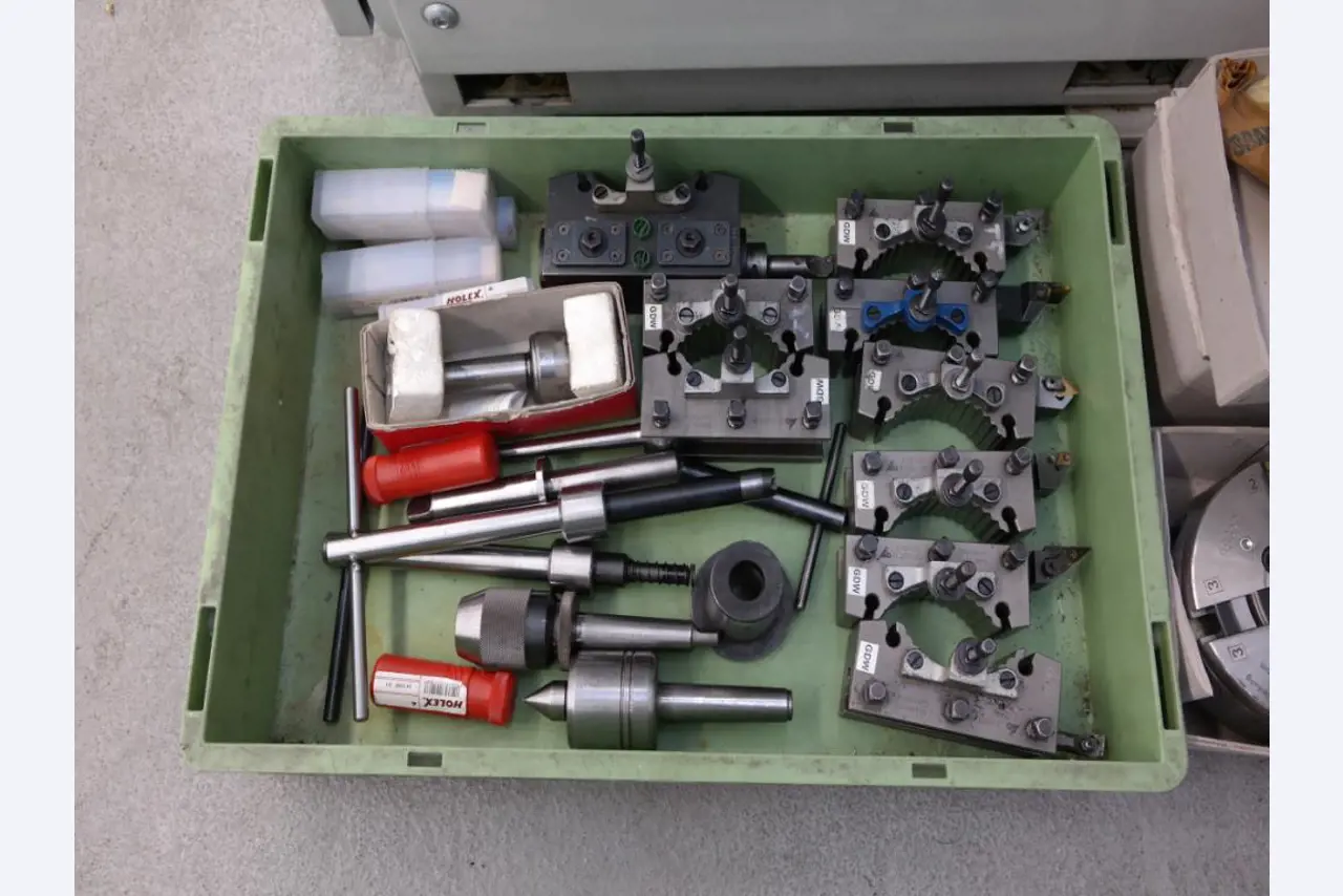 Máquinas para trabalhar metais e equipamento para oficinas-9