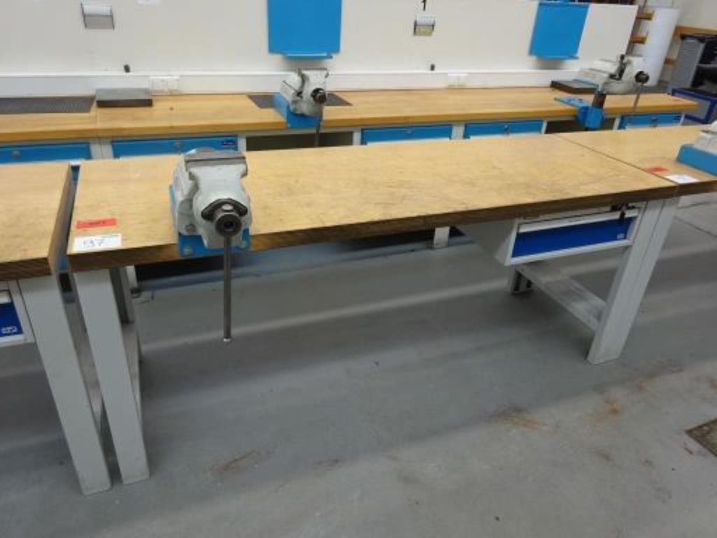 Metallbearbeitungsmaschinen und<br>Werkstattausstattung -1