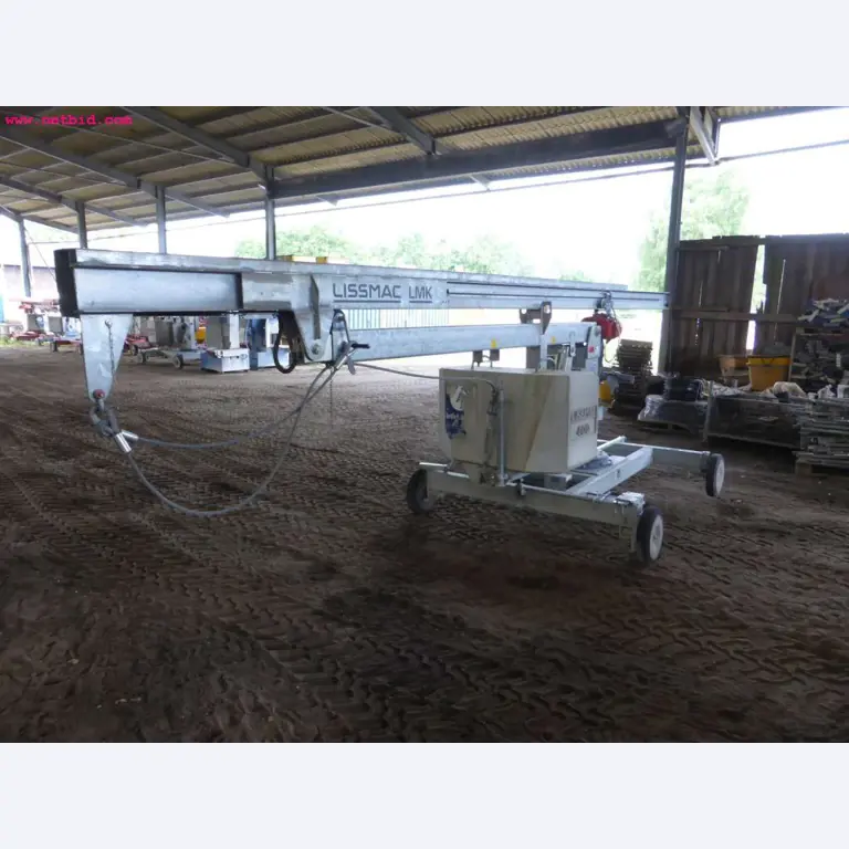 discharged and well-maintained machines from the  sector construction industry<br>-1