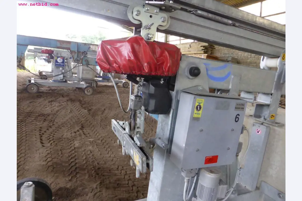 discharged and well-maintained machines from the  sector construction industry<br>-4