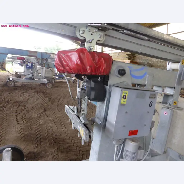discharged and well-maintained machines from the  sector construction industry<br>-4