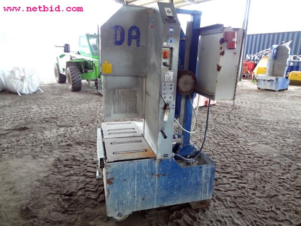 discharged and well-maintained machines from the  sector construction industry<br>-2
