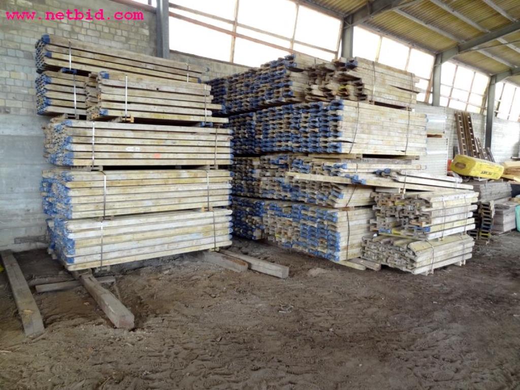 discharged and well-maintained machines from the  sector construction industry<br>-2