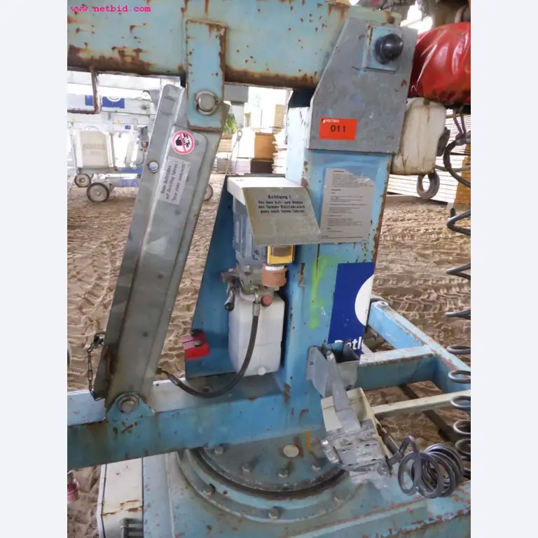 discharged and well-maintained machines from the  sector construction industry<br>-3