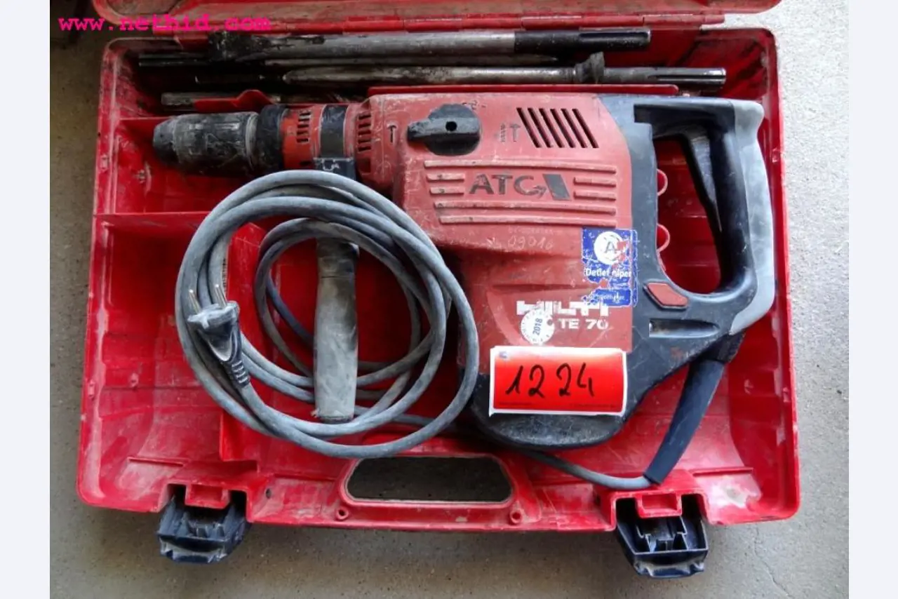 Máquinas e equipamentos de construção-1