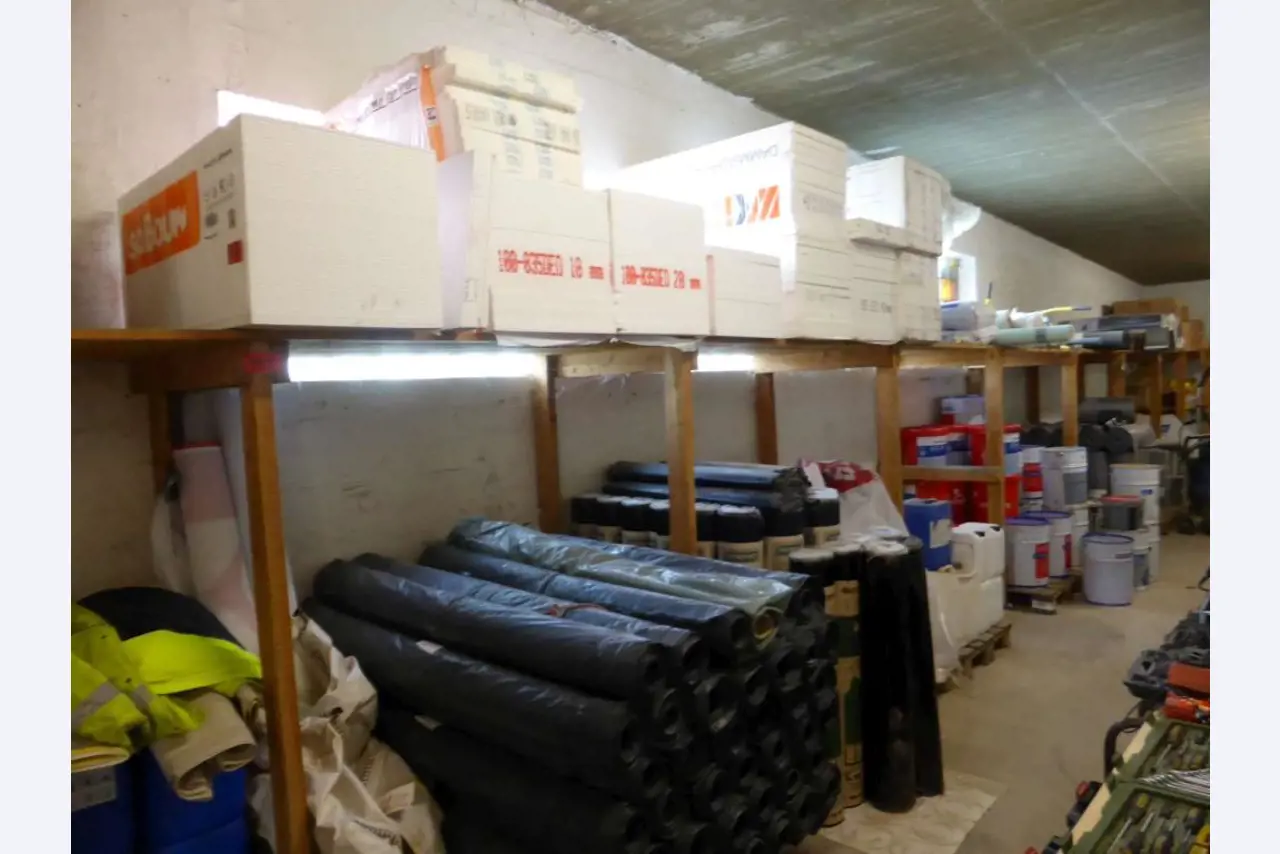 Máquinas e equipamentos de construção-1