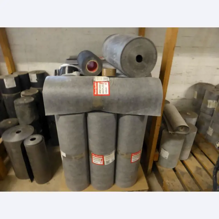 Máquinas e equipamentos de construção-3