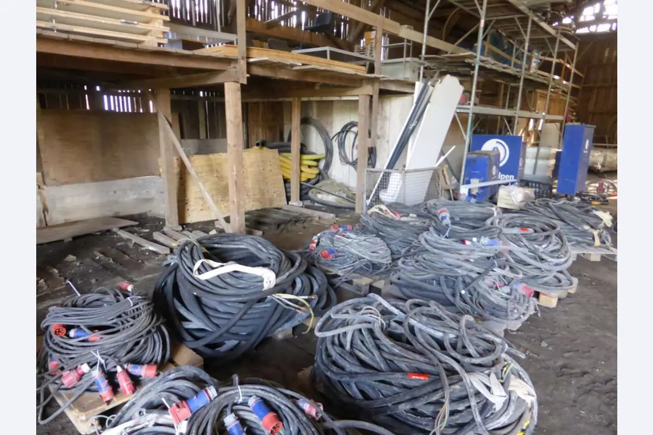 Máquinas e equipamentos de construção-1