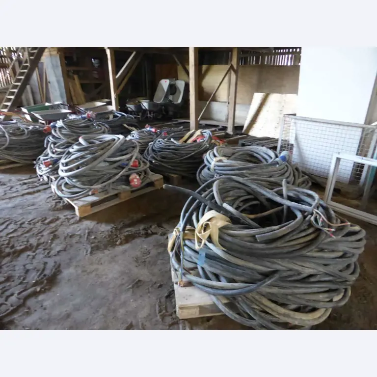 Máquinas e equipamentos de construção-3