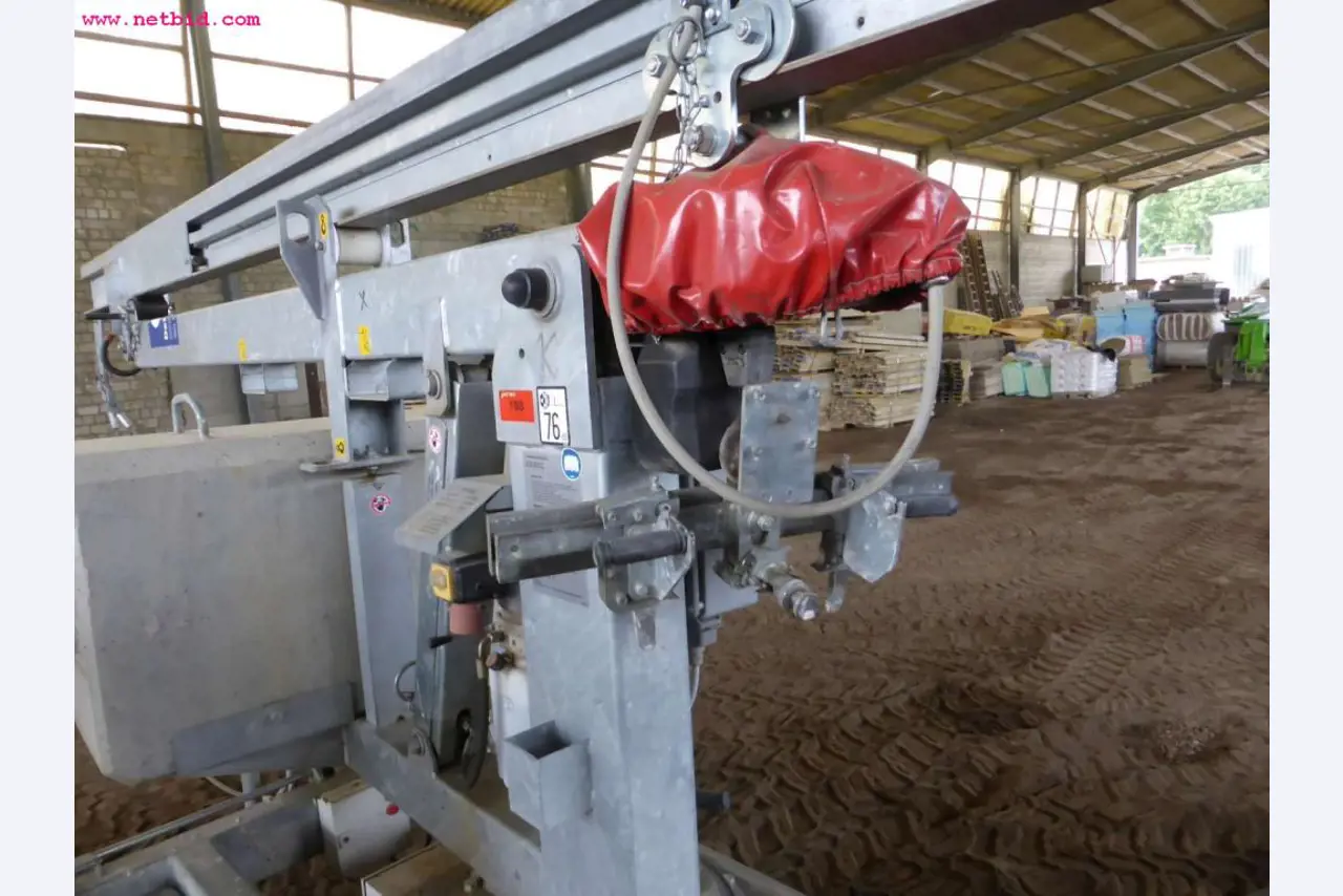 Máquinas e equipamentos de construção-5