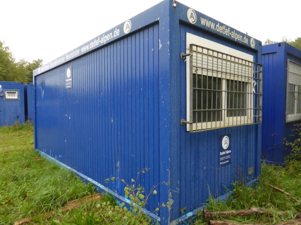 discharged and well-maintained machines from the  sector construction industry<br>-4